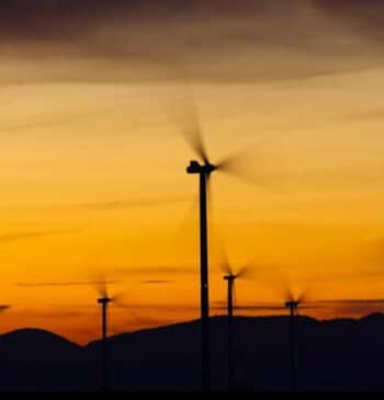 El Gobierno suma a las renovables para controlar la red y evitar [...]