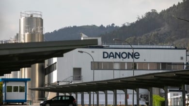 La industria pide un plan B: los cierres de Danone y Bimbo son el último síntoma
