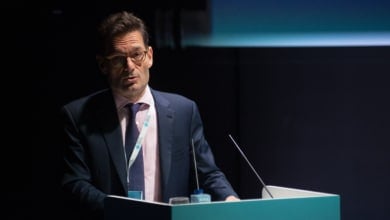 Cambios en Prisa tras la Junta: 'limpia' en sus comisiones y salen su 'jefe' en Estados Unidos y el director del Huffington Post