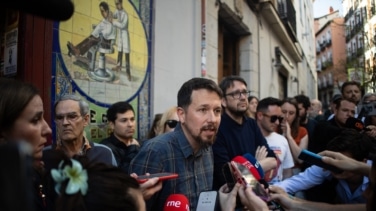 Almeida sanciona a Pablo Iglesias por exceso de aforo en su taberna de Madrid