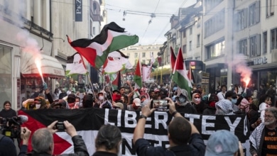 Los activistas que hicieron la foto que Netanyahu no quería de Eurovisión: “Darle voz a a un Estado genocida destruye los valores europeos”