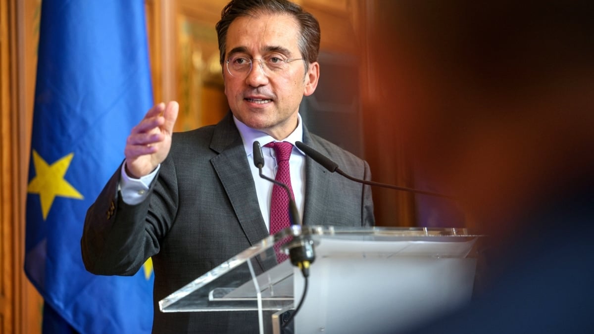 El ministro de Exteriores, José Manuel Albares, presenta Europalia España junto con el ministro de Exteriores belga, Maxime Prevost