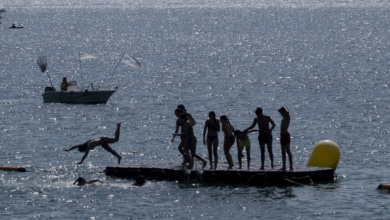 Una mujer muere tras sufrir un corte de digestión en una playa de Murcia